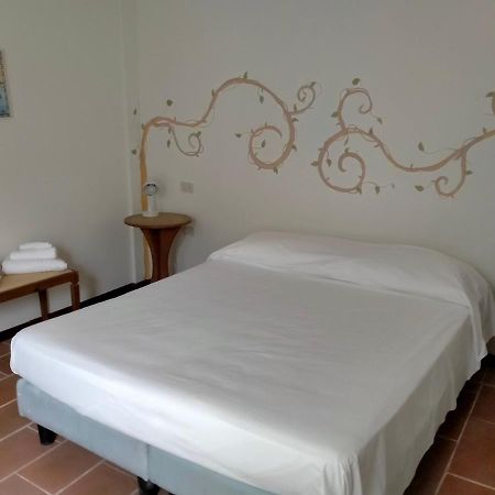 Aparthotel Subretia Residenze Di Campagna Fabbri Esterno foto