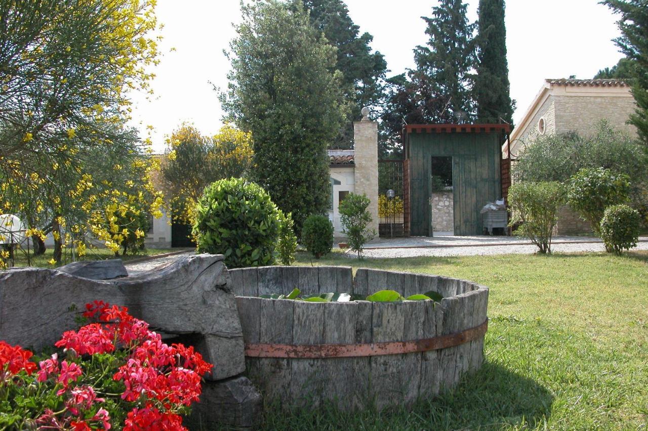 Aparthotel Subretia Residenze Di Campagna Fabbri Esterno foto