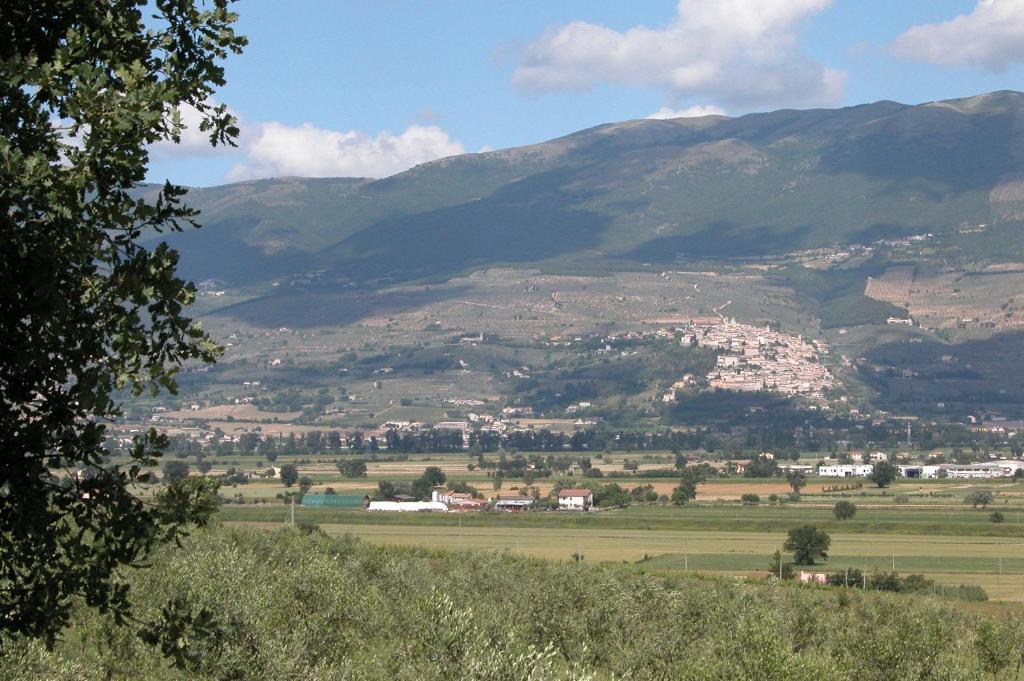 Aparthotel Subretia Residenze Di Campagna Fabbri Esterno foto