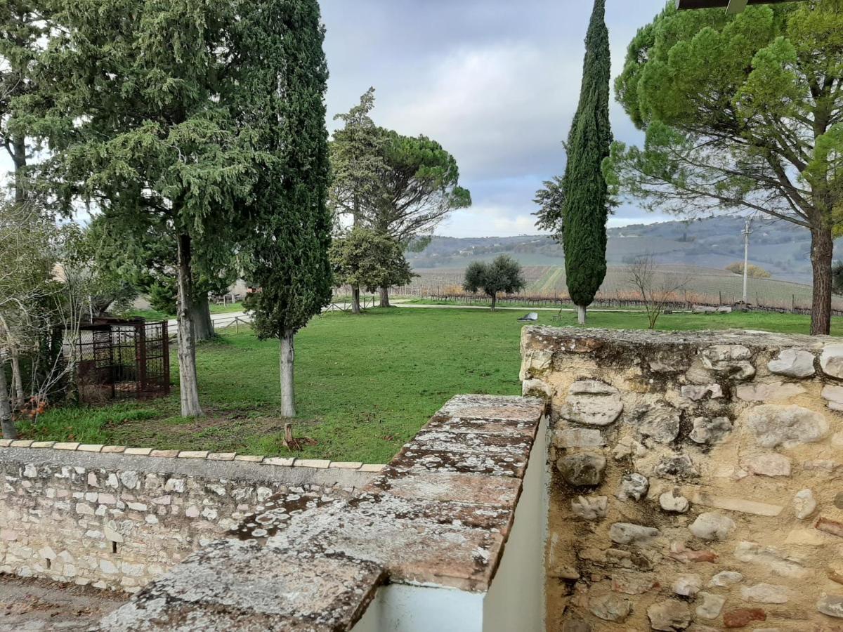 Aparthotel Subretia Residenze Di Campagna Fabbri Esterno foto
