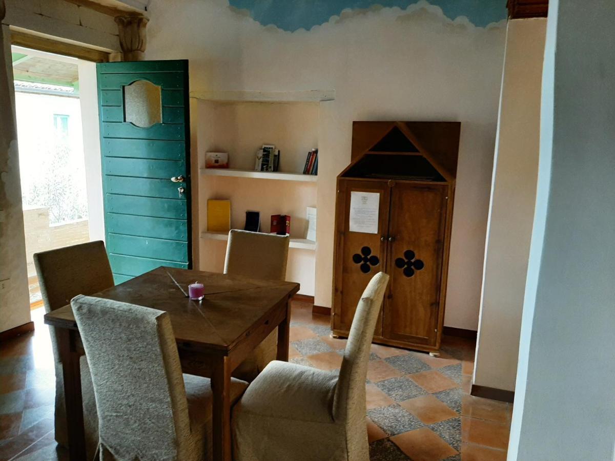 Aparthotel Subretia Residenze Di Campagna Fabbri Esterno foto